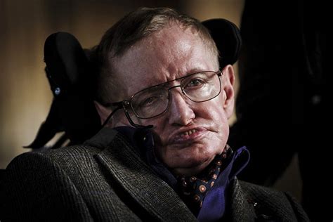 Stephen Hawking Joins Facebook Urges Fans To Be Curious Wired