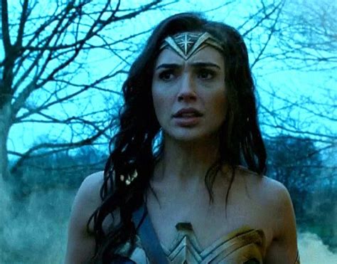 I24news First Look At Israels Gal Gadot In Action As Wonder Woman