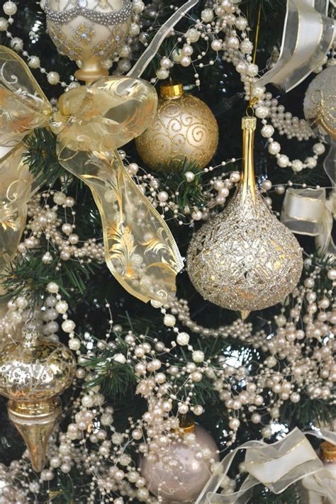 30 Elegant Christmas Decorations Ideas For This Year