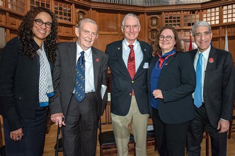 Yale Honors Veterans Marks 100th Anniversary Of Wwi Armistice Yalenews