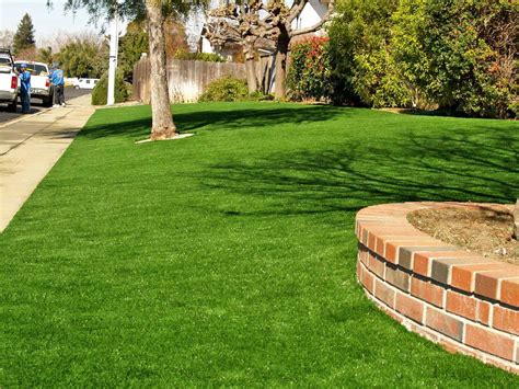 Artificial And Synthetic Grass For Residential And Commercial