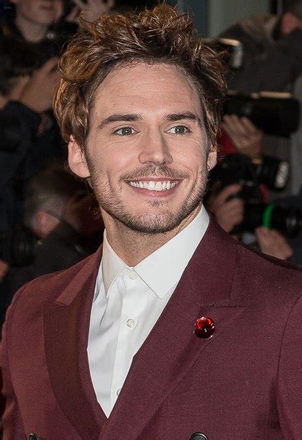 Hunger Games Actor Sam Claflin Comes Out As Gay Channel News
