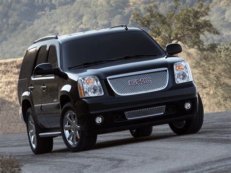 In terms of its brand reliability, gmc is a mixed bag, ranging from average or better reliability for some suvs and. GMC Car Images, Silver Gmc Car Image, #19199