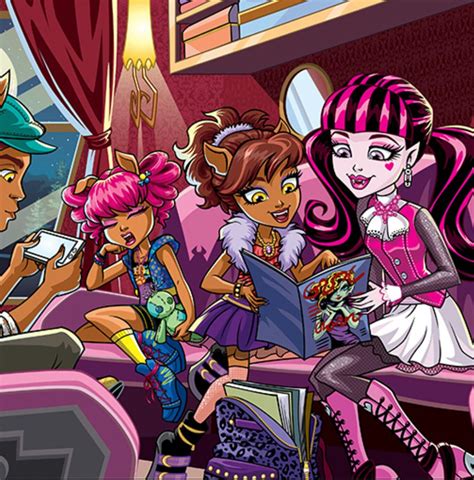 Pin By Lara Verdone On Art Monster High Monster High Pictures