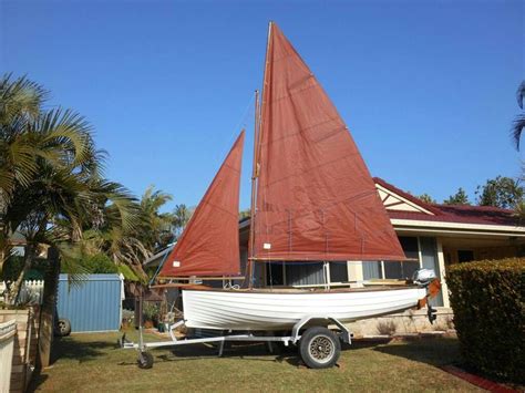 Gunter Rig 13ft Classic Sailing Dinghy Boote