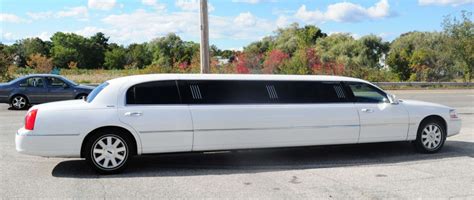 How Much Does It Cost To Rent A Limo For 2 Hours