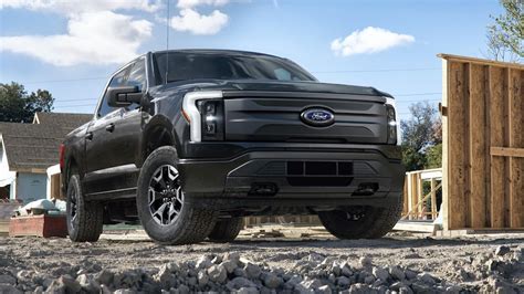 2022 Ford F 150 Lightning Pro This Electric Truck Is Built To Work