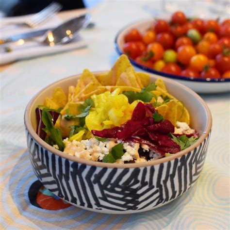 It's definitely not snack size, but they can be lunch appropriate. FENTO: healthy take-out in Amsterdam - Anne Travel Foodie