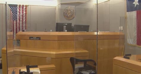 Jury Trials Resume In Dallas County After More Than A Year Cbs Dfw