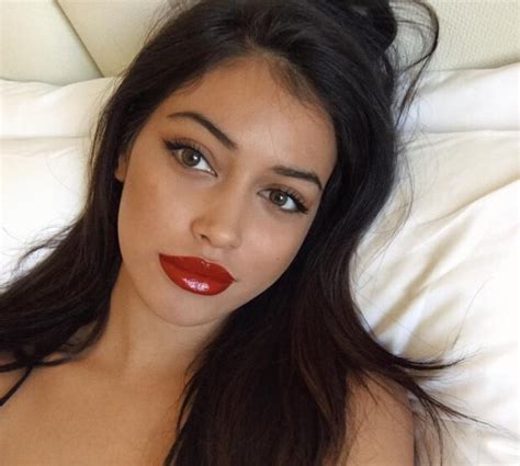 Cindy Kimberly Eyes And Lips Begging For Cum Aircons