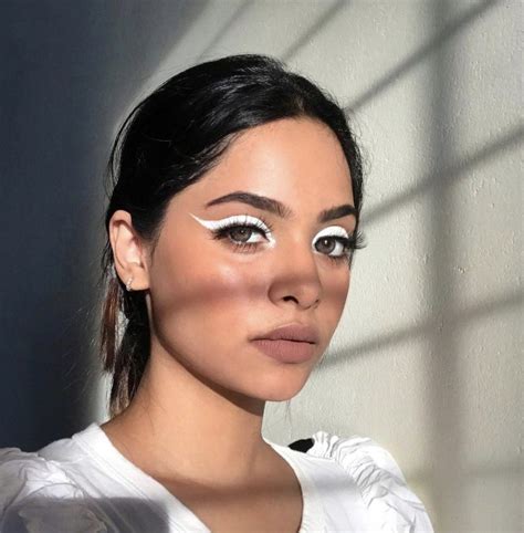 The White Eyeliner Trend Is ‘it For 2021 And Weve Got Proof Indias Largest Digital Community