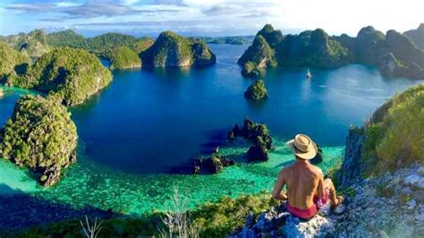 3 Tempat Keren Di Raja Ampat Wajib Anda Kunjungi