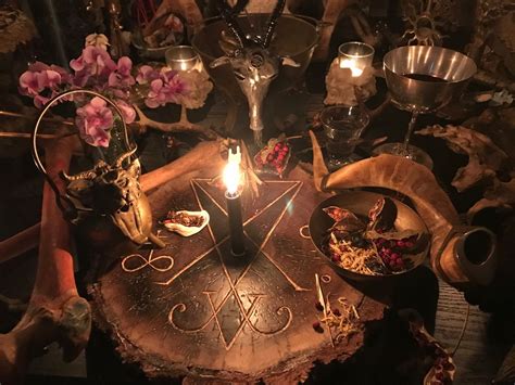Malefic Altar In 2021 Witchcraft Altar Witches