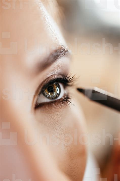 Makeup Art Pictures Download Free Images On Unsplash