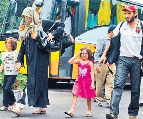 Shahid afridi daughter ansha amazing speech for her fshahid afridi daughter ansha,ansha afridi,shahid afridi foundation,shahid afridi daughters,shahid afridi,pakistan,ansha afridi. Images of Mohammad Shahid Khan Afridi and his Family ...
