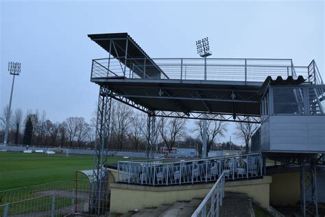 Now you need the stadium file.here are some stadium file.download any of them. Stadion Rakowa Częstochowa nigdy nie był modernizowany ...