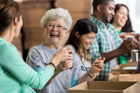 Benefits Of Volunteering For Seniors King Bruwaert House