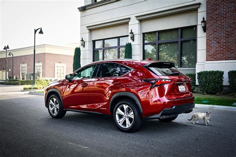 Moderate overlap frontal ratings are assigned by the tested vehicle: Quick Take: 2017 Lexus NX 300h | Automobile Magazine