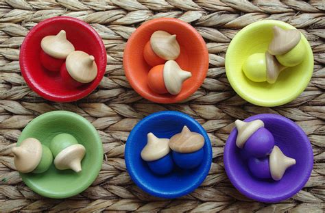 Acorn Sorting Game, Waldorf Counting and Color Learning Set. $32.00, via Etsy. | Sorting games ...