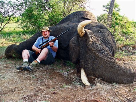 Hunting elephants in South Africa with Mkulu African Hunting Safaris