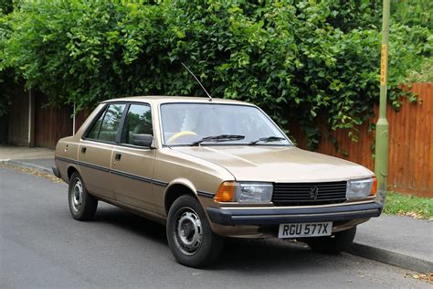 1981 Peugeot 305 15 S I Was Amazed To See This Early 305 Flickr