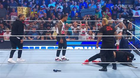 The Bloodline Is Over Jey Uso Betrays Roman Reigns For His Twin