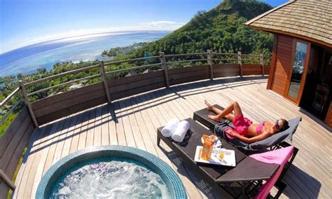 Intimate Destinations For The Honeymooning Couple Tahiti Vacations Bora Bora Vacation