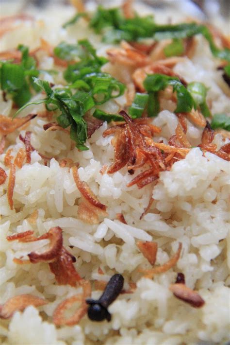 Mahu berkongsi menu makanan tengah hari kami jumaat. Bersama Kak Dee - Resepi Nasi Ayam ( Nasi & Ayam): NASI ...