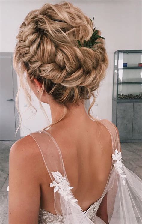 Simple Straight Hairstyles For Weddings For Medium Length Trend