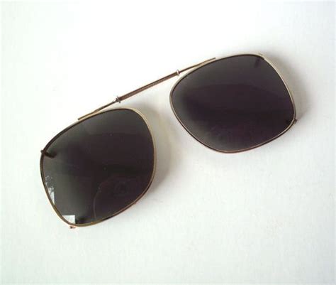 Vintage Aviator Style Clip On Sunglasses Etsy Clip On Sunglasses Aviator Style Sunglasses