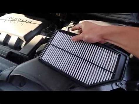 Pry open two stoppers from both sides (. Honda Odyssey Replace In Cabin Air Filter (2005 - 2010 ...
