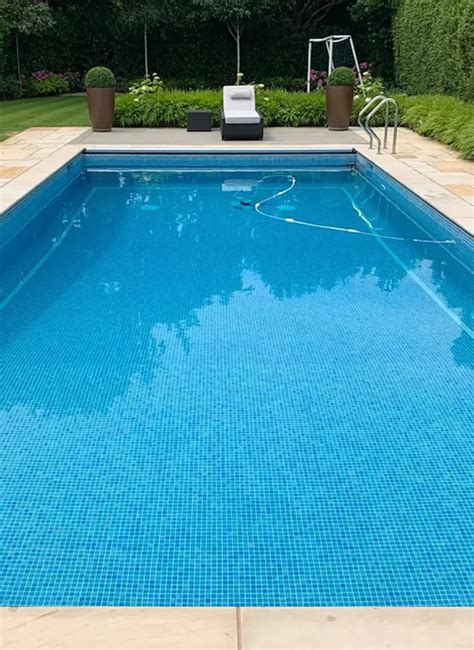 Swimming Pool Design And Installation Surrey Hampshire And Berkshire Falcon Pools
