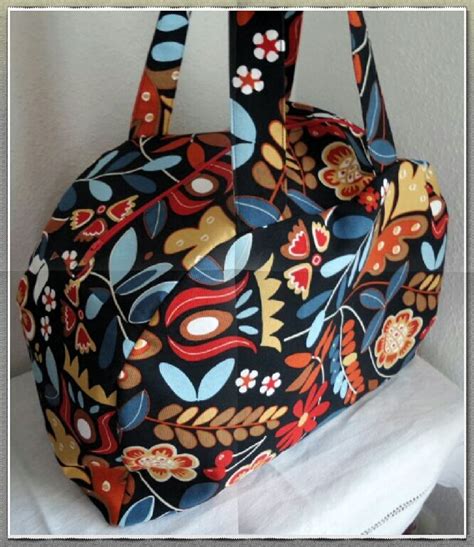 Laisse luciefer le bowling tuto sac bowling tous niveaux from patron sac bowling gratuit, source:laisseluciefer.blogspot.com 133 best sacs images on pinterest from patron sac bowling gratuit, source:pinterest.com. Coudre un sac bowling | Coudre sac, Sac bowling, Sac