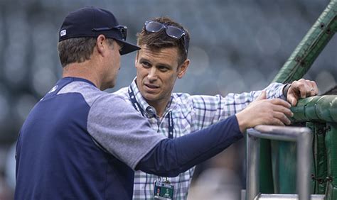 Mariners Ink Both Jerry Dipoto And Scott Servais To Multi Year Extensions Seattle Sports