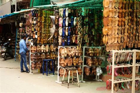 Best Places To Do Street Shopping In Bangalore Let Us Publish