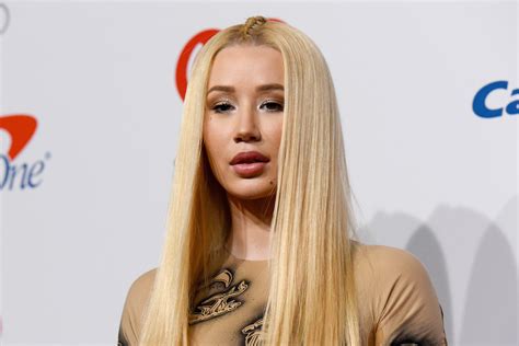 Iggy Azalea Spotted For First Time Since Nude Photo Leak With Playboi Carti