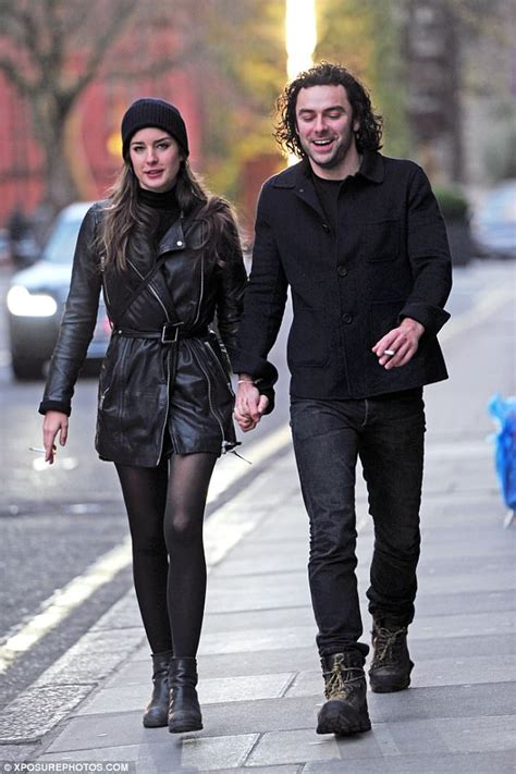 Aidan Turner Splits From Girlfriend Nettie Wakefield Daily Mail Online
