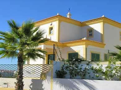 Sehr ruhig gelegen,ohne unmittelbare nachbarschaft,verkau fen wir die quinta aus altersgründen. Immobilien kaufen im Algarve Teil 1 - Portu.ch