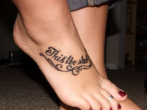 55 Beautiful Foot Tattoo Designs For Girls