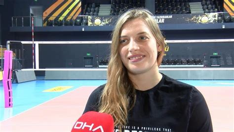 Cansu Özbay Üçüncü Sette Eski Vakıfbank Olarak Sahaya çıktık Voleybol Haberleri Spor