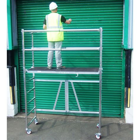 Single Width Tower Scaffold Hire Vic Group 01522 696555