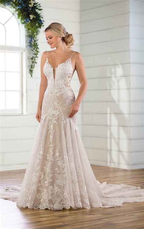 After your wedding day, it gets left in your closet where it's tradesy takes just a 9% commission from your sale, which is pretty low compared to other similar websites. Essense of Australia, Wedding Gowns, Dress Designer ...