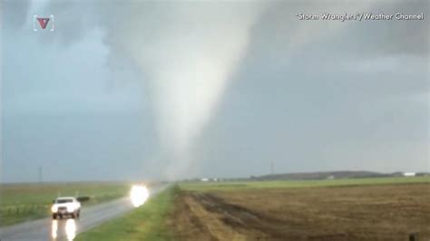 You can compare offers from leading car hire suppliers like avis, europcar, sixt or thrifty as well as budget rental deals from holiday autos. Storm chasers: Weather Channel sued for tornado crash that ...