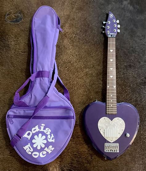 Daisy Rock Heartbreaker 💜 Purple Reverb