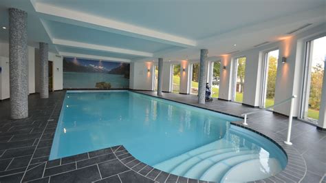 42 das beste von eingebauter pool im garten grafik inspiration von von mini pool im garten bild Mosaik-Saeulen - Livingpool