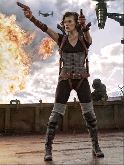 Milla Jovovich As Alice In The Movie Resident Evil Afterlife Resident Evil Resident Evil