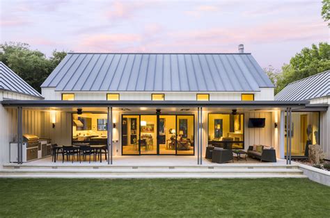 Design Resources Luxe Interiors Design Modern Farmhouse Exterior