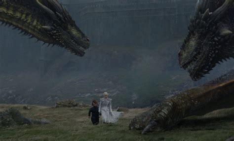 Daeneryss Costumes On Game Of Thrones Theory Popsugar Entertainment
