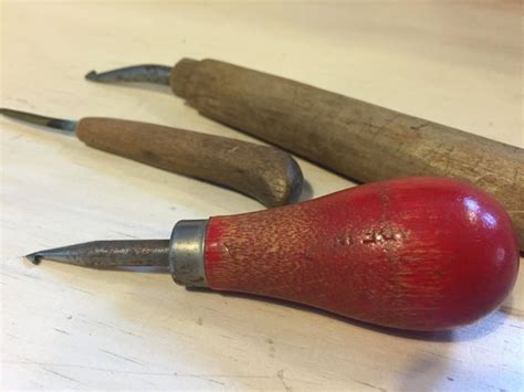 Vintage Red Wood Handled Rug Hook Hooking Tool Etsy Wood Handle