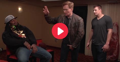 Marshawn Lynch Taught Conan Obrien The Art Of The Crotch Grab Fanbuzz